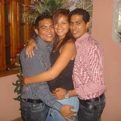 Profile Picture of Rosio Gutierrez (@rosiodek) on Twitter