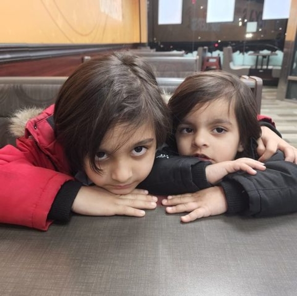 Profile Picture of Faisal Mushtaq (@nikgafolyfe) on Poshmark