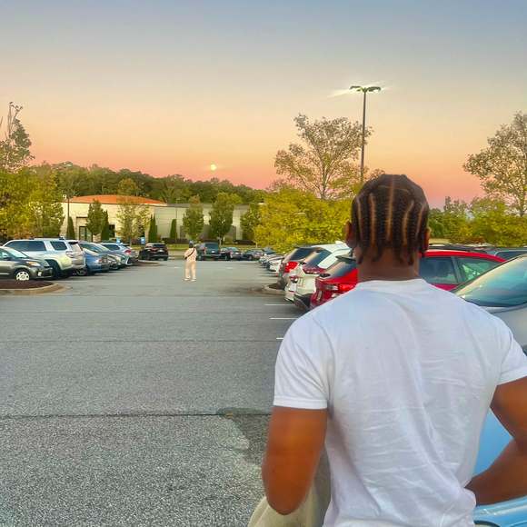 Profile Picture of Wainaina Wainaina (@wainainaw) on Poshmark