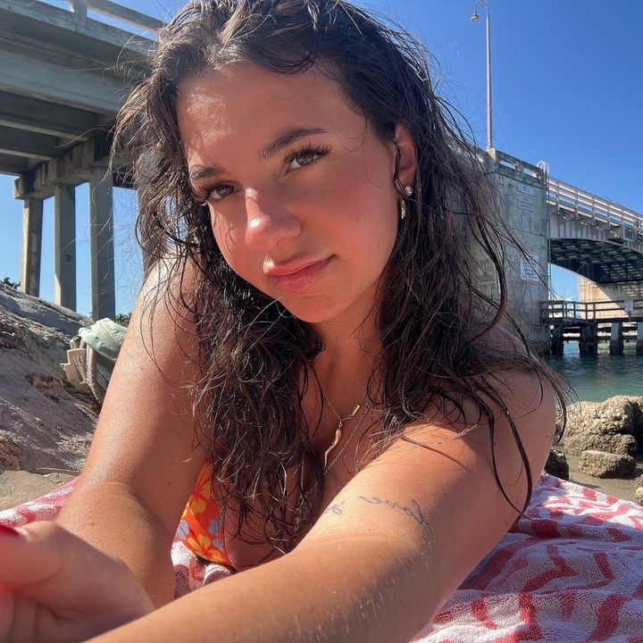 Profile Picture of toni<3 (@tonii.tozzo) on Tiktok