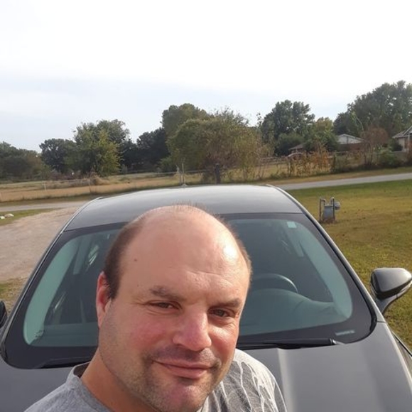 Profile Picture of Lance Pearson (@kingpin4078) on Poshmark