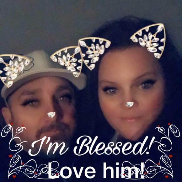 Profile Picture of Codi Hatzenbuhler (@clhatzenbuhler) on Poshmark