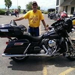 Profile Picture of Gary Olive (@gary.olive.18) on Myspace