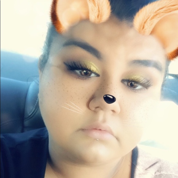 Profile Picture of Jessica Purdin (@jpurdin) on Poshmark