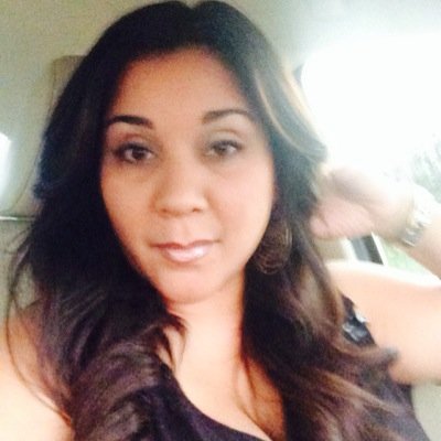 Profile Picture of Angie Velez (@angievelez15) on Twitter