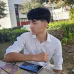 Profile Picture of Juli Han (@Juli-Han) on Facebook