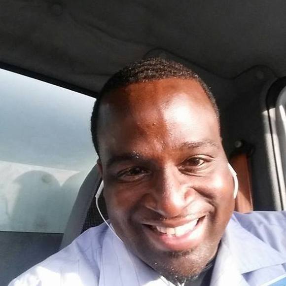 Profile Picture of Bobby Bryant (@bobby9834) on Poshmark