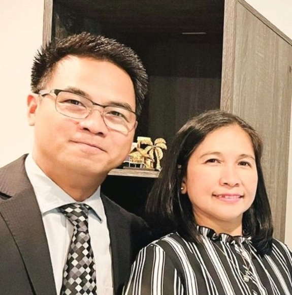 Profile Picture of Abby Edora (@abbyedora) on Poshmark