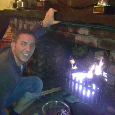 Profile Picture of Bryan Gale (@mancring) on Twitter