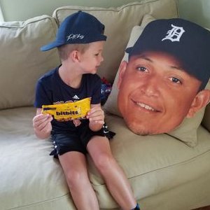 Profile Picture of Matthew W Scoles (@villageb_stro) on Twitter