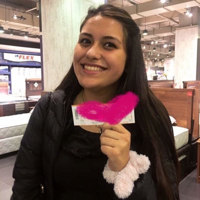 Profile Picture of Elizabeth Bustamante Arce (@elyta1189) on Twitter