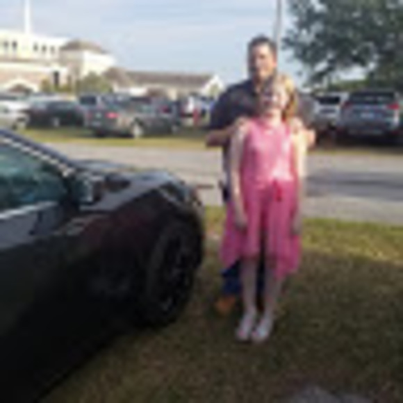 Profile Picture of Sherry Hudson (@shanehuds) on Poshmark