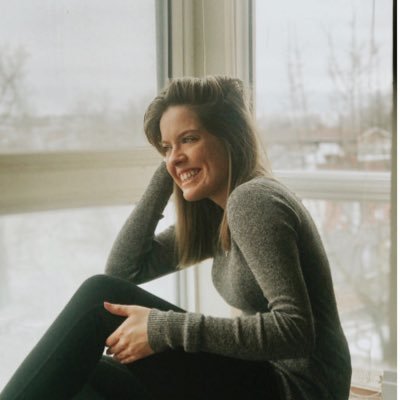 Profile Picture of Nancy Dunbar (@fancynancy_pant) on Twitter