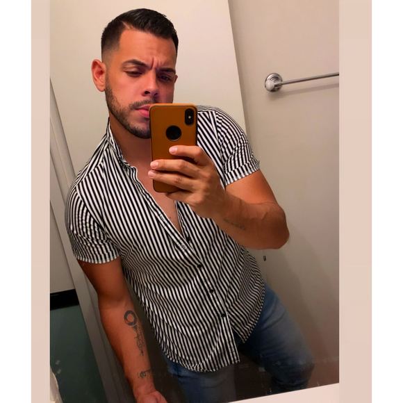 Profile Picture of Joel Santos casanova (@casanovajoels4) on Poshmark