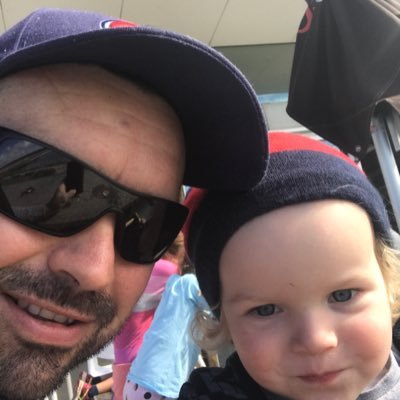 Profile Picture of Andrew Niklaus (@aniklaus29) on Twitter