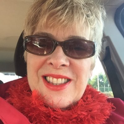 Profile Picture of Diane Morin (@Bearladydi) on Twitter