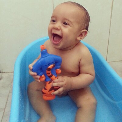 Profile Picture of Monique Gabrielli (@MoniqueBombiani) on Twitter