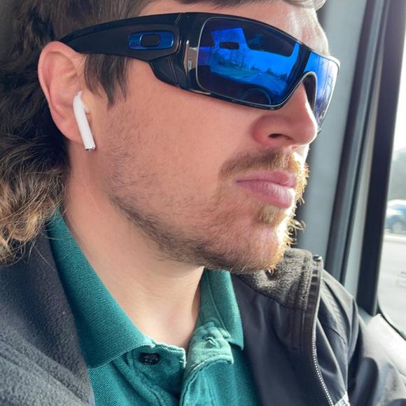 Profile Picture of Jacob Kyle (@hackettjacob) on Poshmark