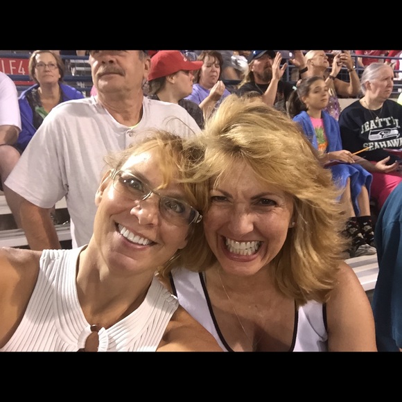 Profile Picture of Sherri Mullett (@sherrimullett) on Poshmark
