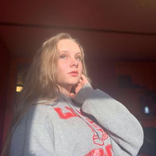 Profile Picture of Katelynn Metzger (@katelynn.metzger) on Facebook