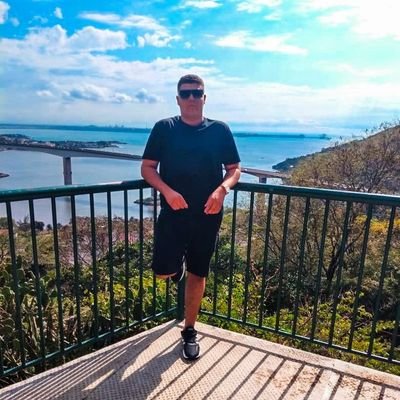 Profile Picture of Vítor Rocha (@vitorrocha____) on Twitter