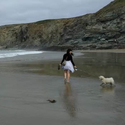 Profile Picture of Holly Rust (@RustyHolly) on Twitter