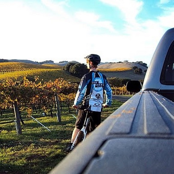 Profile Picture of Luen Proft (@lproft24) on Poshmark