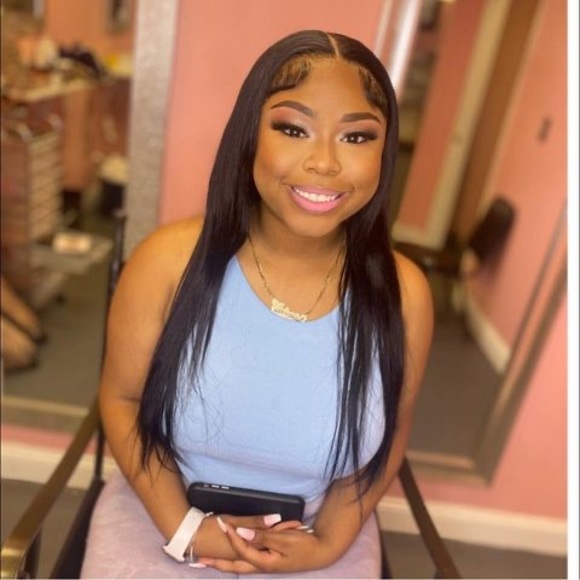 Victoria Finley - Poshmark Profile Picture of Victoria Finley (@victoriafinl382) on Poshmark