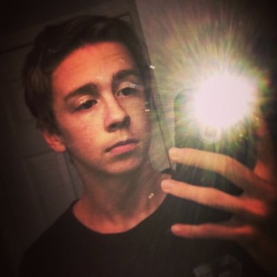 Profile Picture of Mitchell Charron (@Mitch_prevail) on Twitter