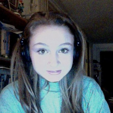 Profile Picture of Nora (@norafalk) on Twitter