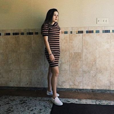 Profile Picture of Erin Peshtani (@erin_peshtani) on Twitter