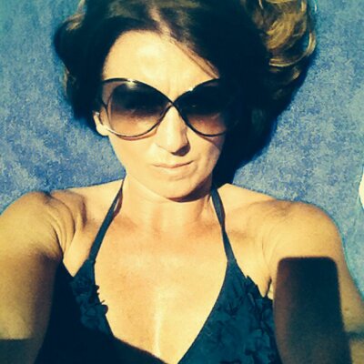 Profile Picture of Claire Bescoby (@clairebescoby) on Twitter