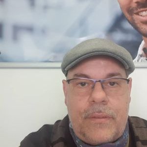 Profile Picture of Brian Le Roux (@BrianLe74597356) on Twitter