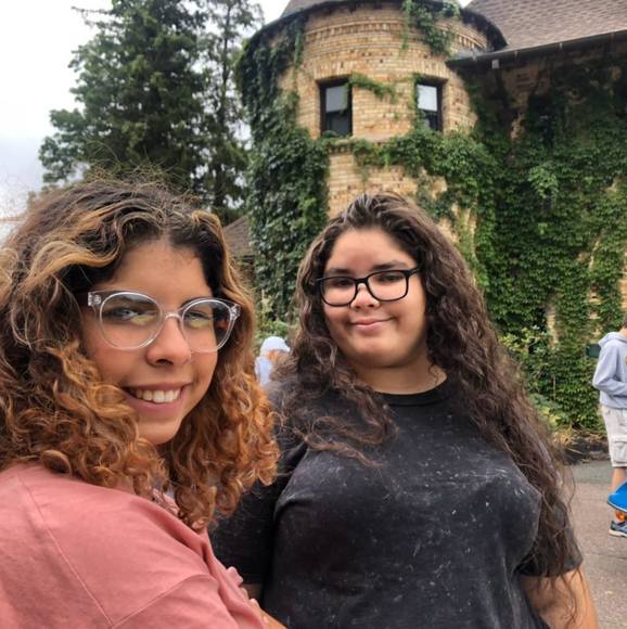 Arelys Isasis - Poshmark Profile Picture of Arelys Isasis (@arely43) on Poshmark