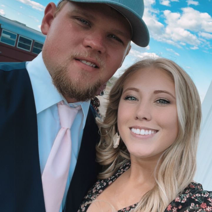 Profile Picture of Hannah V (@_hannahmichelle) on Tiktok