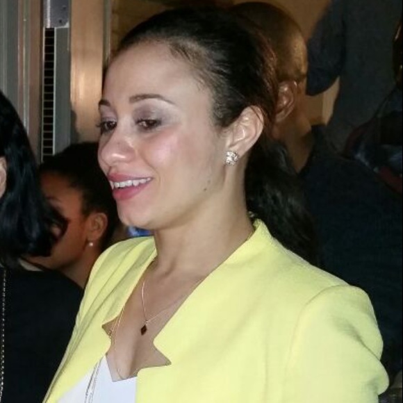 Elodie Duchatellier - Poshmark Profile Picture of Elodie Duchatellier (@tiducha) on Poshmark