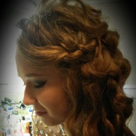 Profile Picture of Allison Trivigno (@allisonfaith77) on Poshmark