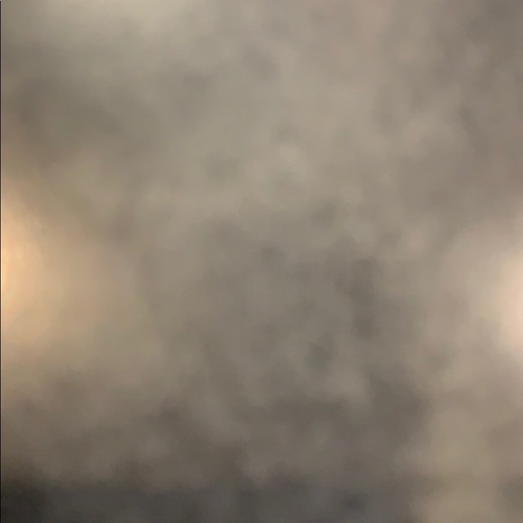 Profile Picture of Jenn Veerkamp (@jenn_veerkamp) on Poshmark