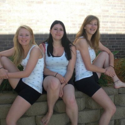 Profile Picture of Rachel Raffesberger (@Danserlezouk21) on Twitter