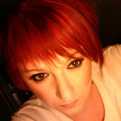 Profile Picture of Hollie McGee (@McGeeHot) on Twitter