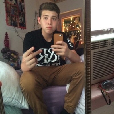 Profile Picture of Richard Hansel (@SupremeHansel) on Twitter