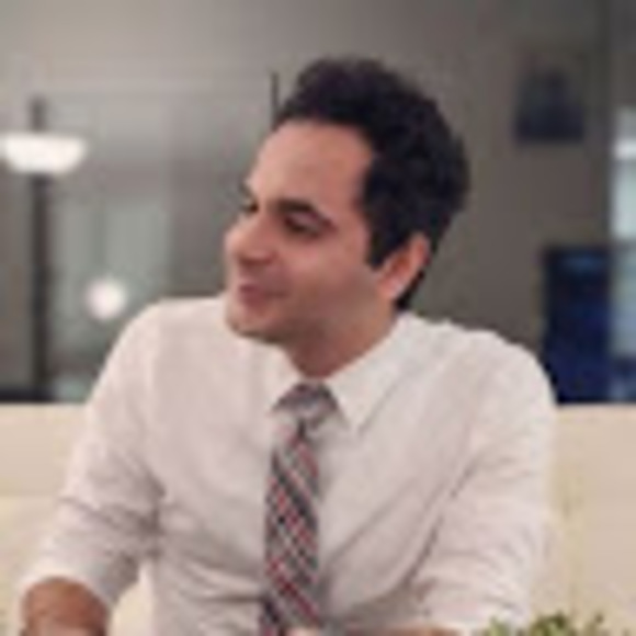 Profile Picture of Ebi Barzegary (@ebibarzegary) on Poshmark