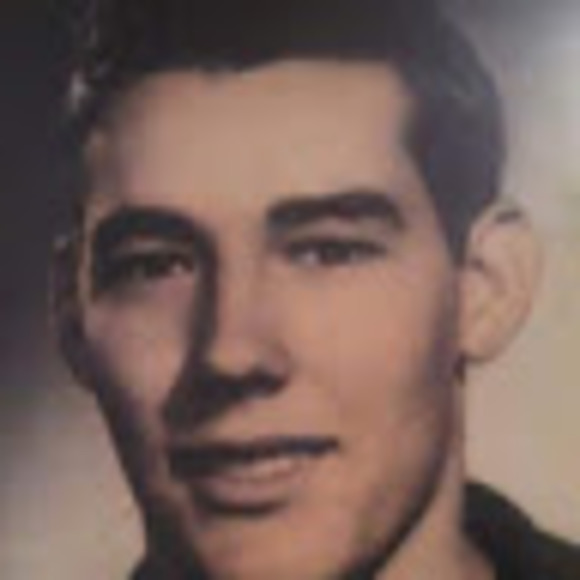 Profile Picture of Michael Werkmeister (@mswerkmeister) on Poshmark