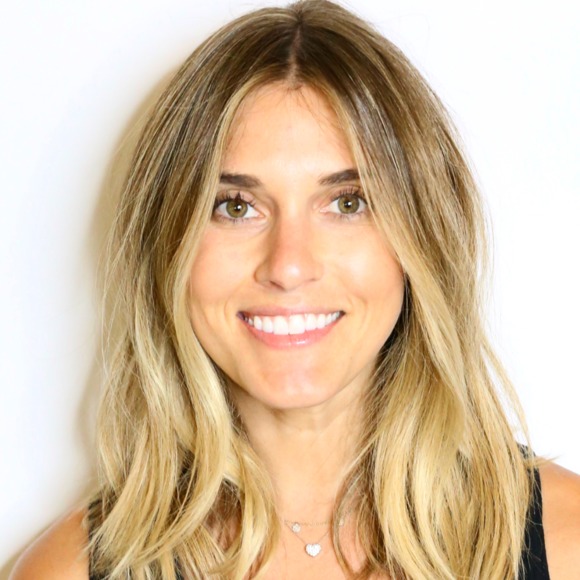 Profile Picture of Carly Crookston (@carlycrookston7) on Poshmark