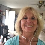 Profile Picture of Dawn Thompson (@ellewinsor) on Instagram