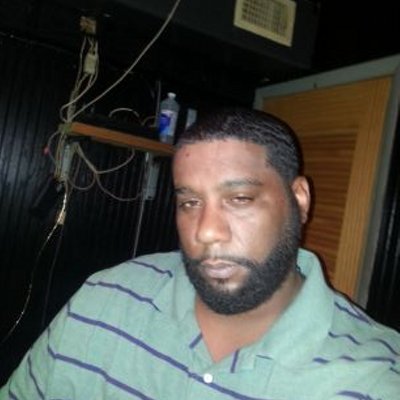 Profile Picture of Mike Denson (@madmike813) on Twitter