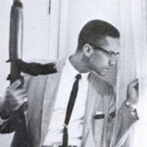 Profile Picture of Rickey Bratcher (@codered6479) on Poshmark