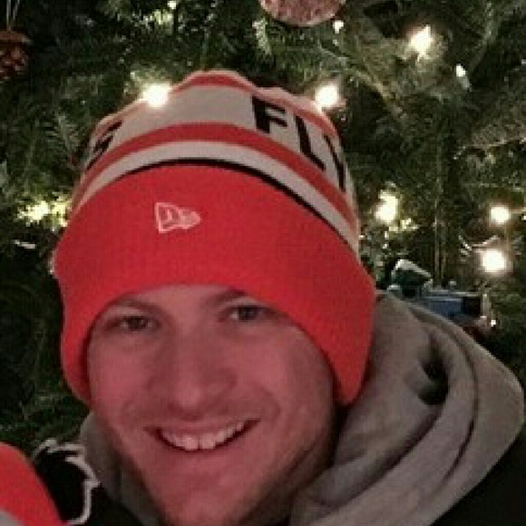 Profile Picture of Thurman Kolar (@tkolar15) on Poshmark