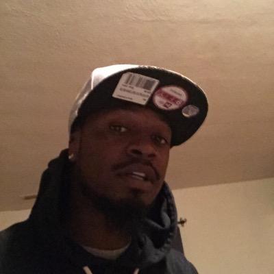 Profile Picture of OG Bobby (@RobertSwofford) on Twitter
