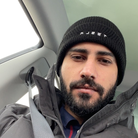 Profile Picture of Fahad Ali (@fahbandesha786) on Poshmark